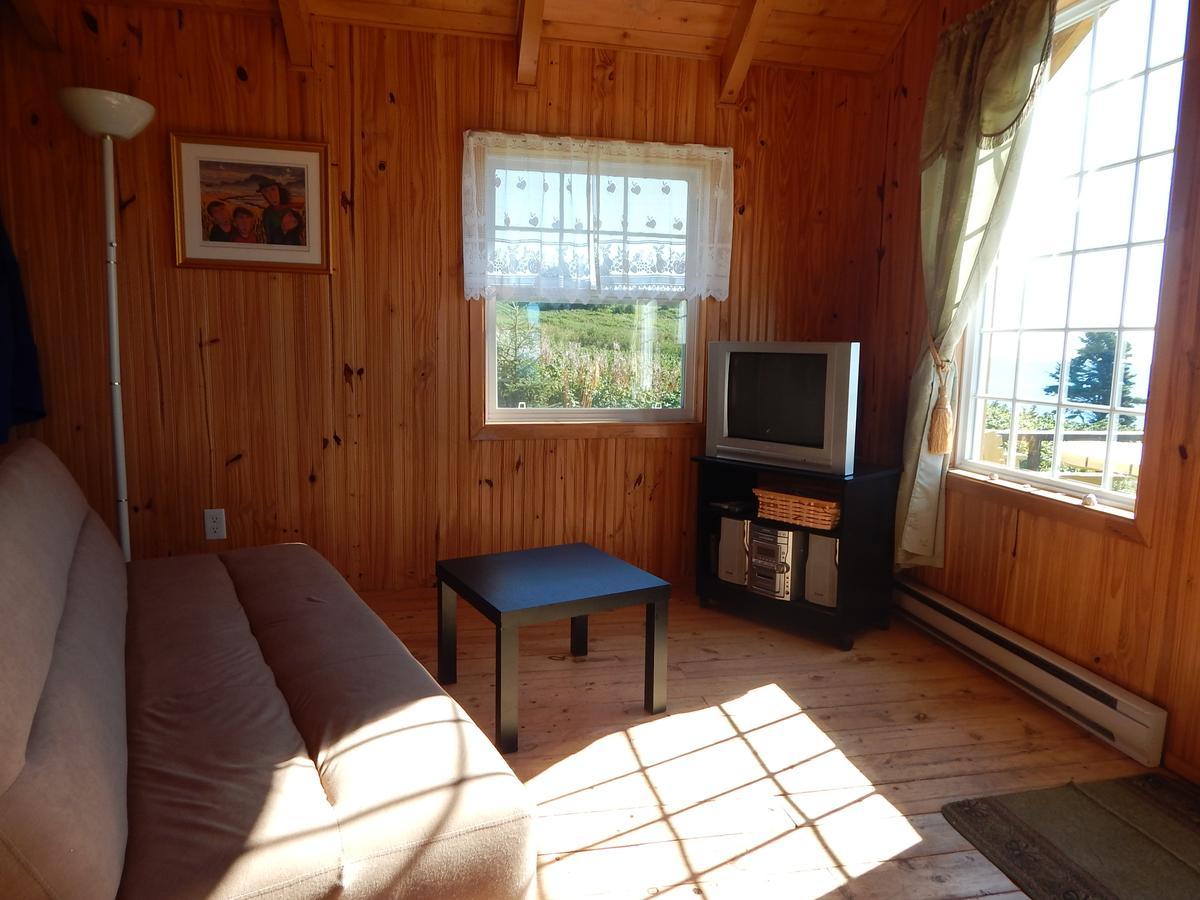 Les Chalets Brise-De-Mer Sainte-Therese-de-Gaspe Kültér fotó